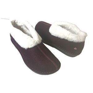 Clarks Cloudsteppers Womens 11 M Outdoor/Indoor Burgundy Slippers Comfort Casual